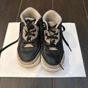 Jordan 3 Green Glow Cement Kids Size 10C